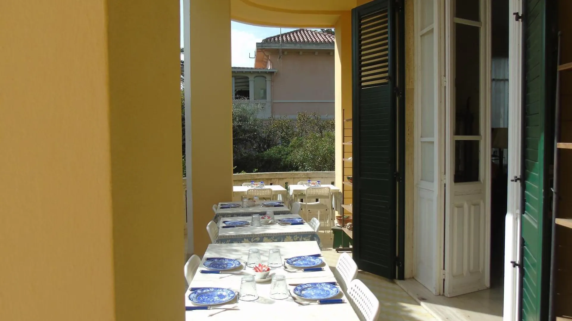 Villino Vanzetti 1930 Cagliari Bed & Breakfast